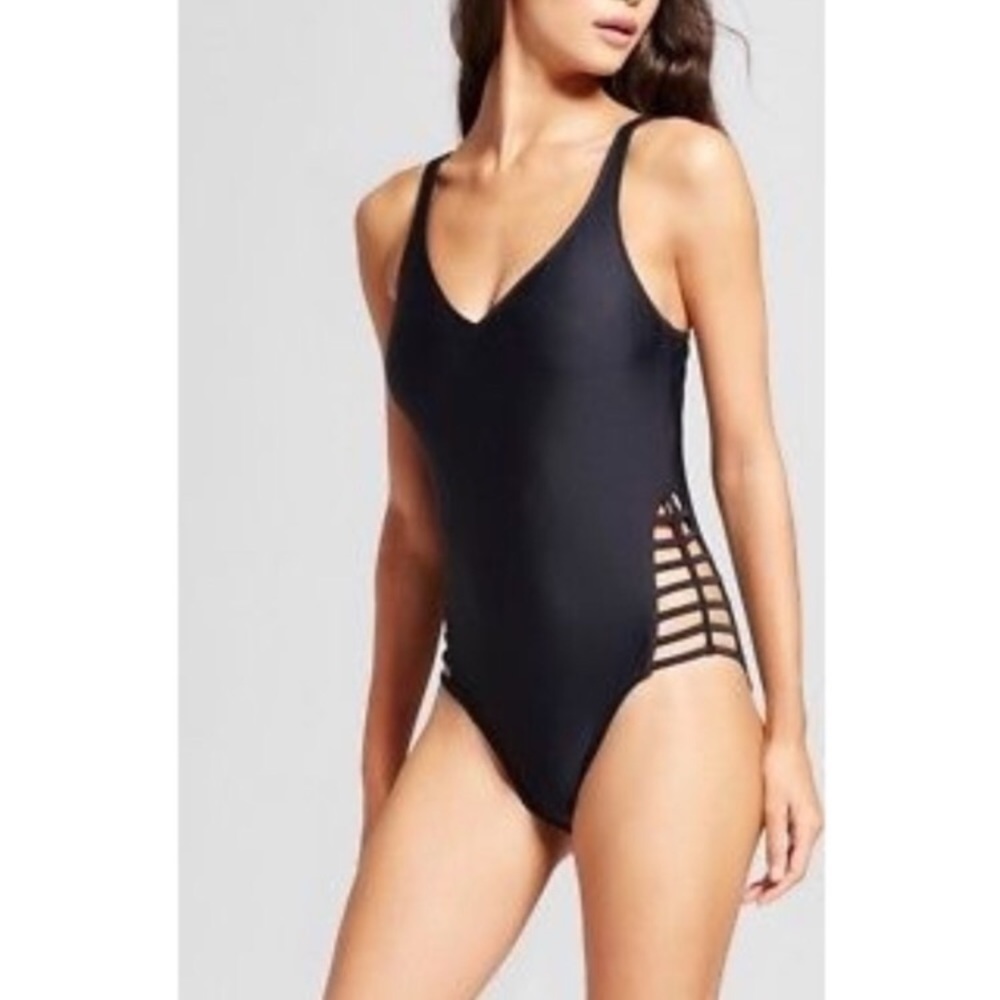 BLACK CAGED SIDE ONEPIECE SWIM / BATHING SUIT